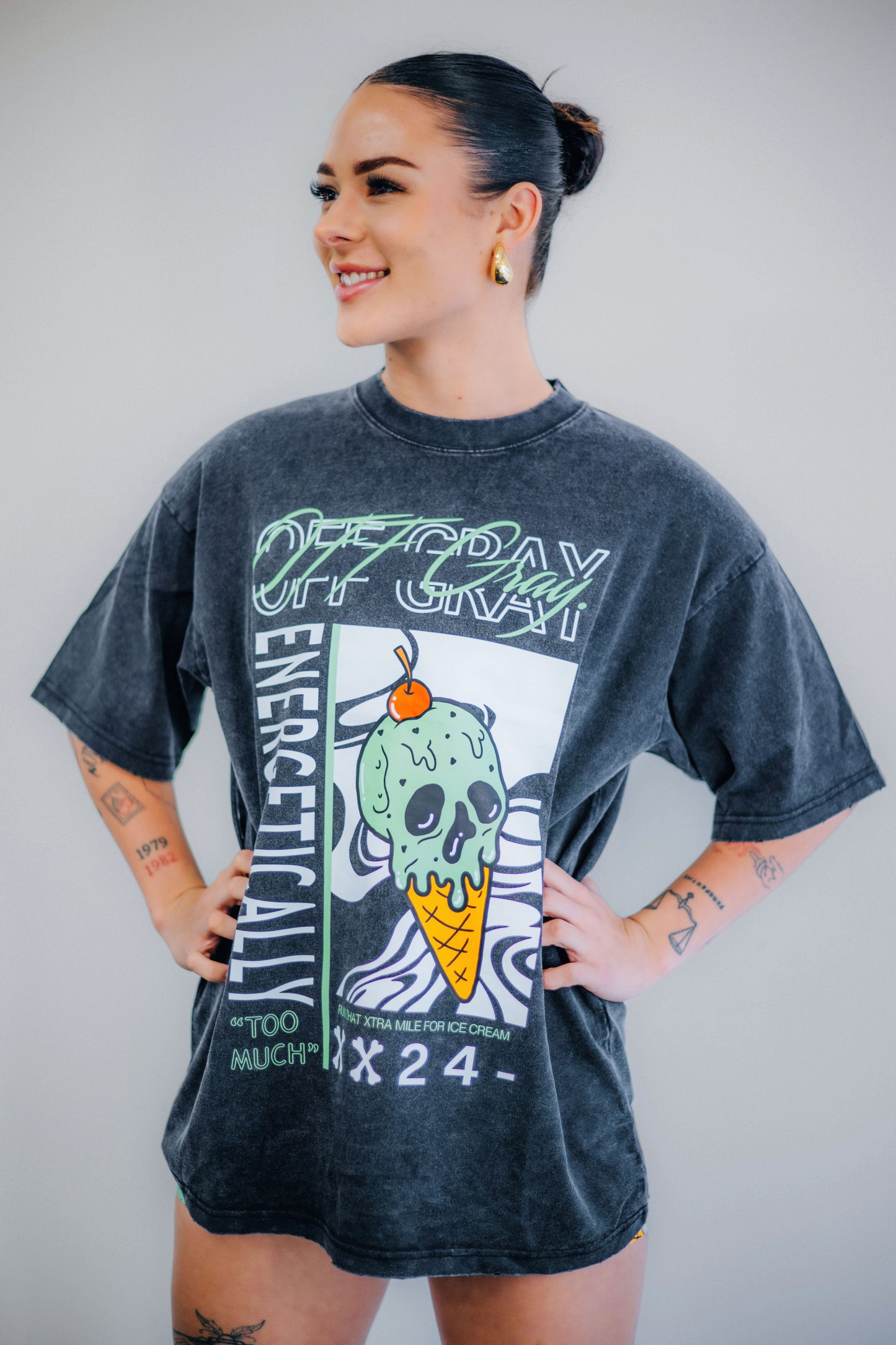 Mint Skull Scoop Oversized Tee